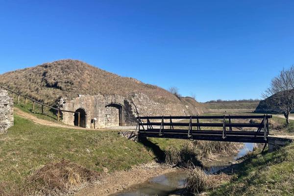 TREKKING SPORTIVO SUI BASTIONI PALMANOVA 7/14/21 MARZO 2026